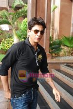 Shahrukh Khan at Kolkatta Knight Riders winners meet in Taj Land_s End on 1st Sep 2009 (13).JPG